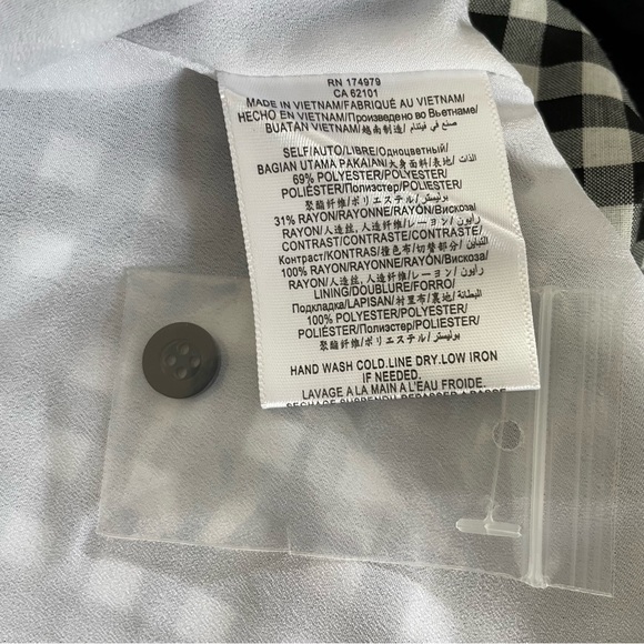 BCBGeneration Gingham Crop Top NWT - Picture 8 of 8